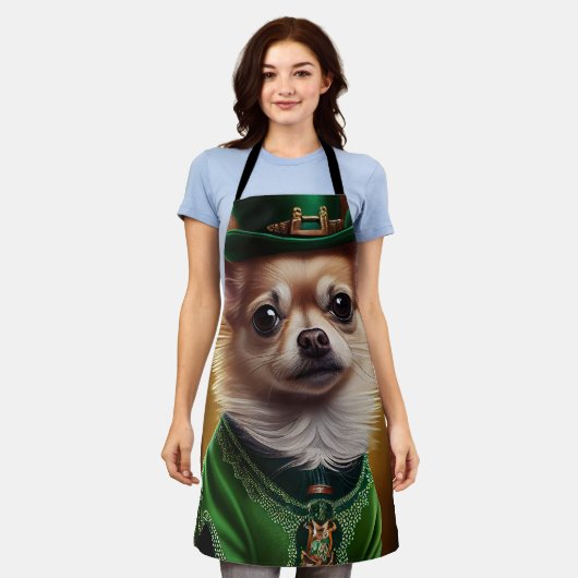 Chihuahua Dog in St. Patrick's Day Dress Schort (Gedragen)