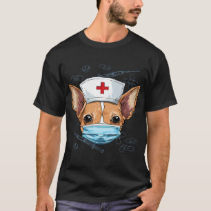 Chihuahua Dog Nurse RN Nursing School Afstuderen T-shirt