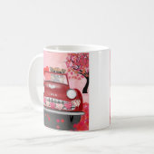 Chihuahua Dog-rijtuig met hart Valentijnse Koffiemok (Voorkant links)