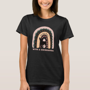 Chihuahua handtas hond met geruite regenboog t-shirt