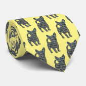 Chihuahua Hond Geel & Blauw Gridlines Gele Hals Stropdas (Opgerold)