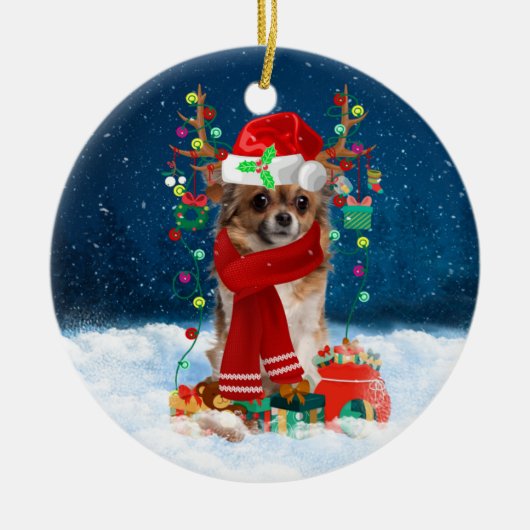 Chihuahua-hond met kerstcadeaus  keramisch ornament (Voorkant)