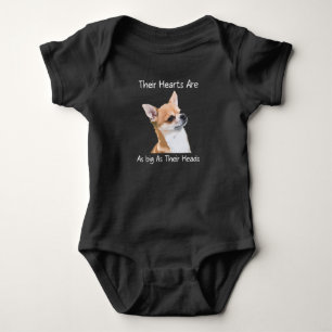 Chihuahua Hun hart is net zo groot als hun hoofden Romper