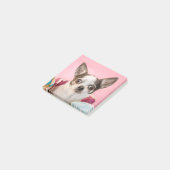 Chihuahua Hund auf rosa Post-it® Notes (Schuin)