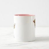 Chihuahua in Cocktail Glass Tweekleurige Koffiemok (Center)