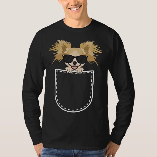 Chihuahua in de borst t-shirt (Voorkant)