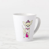 Chihuahua in een mok van tiara latte (Rechterhoek)