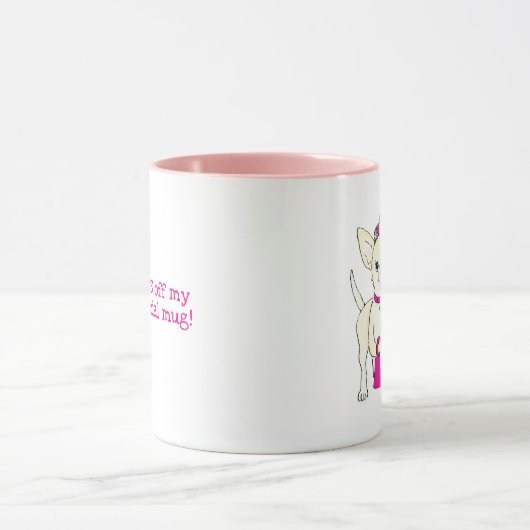 Chihuahua in een tiara-mok mok (Midden)