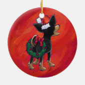 Chihuahua Kerstmis op rood Keramisch Ornament (Achterkant)
