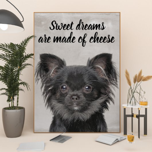 Chihuahua met een grappig poster van hondencitaten