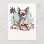 Chihuahua met zonnebril op het strand briefkaart (Voorkant)