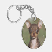 Chihuahua Puppy die naar camera kijkt Sleutelhanger (Voorkant Links)