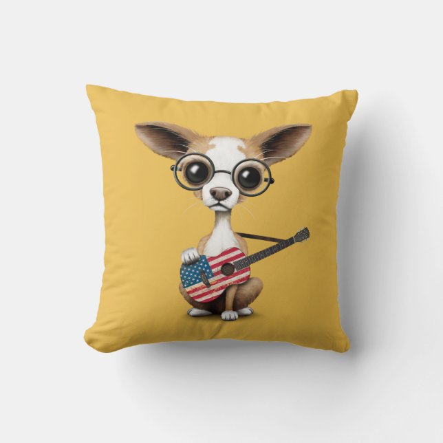 Chihuahua Puppy Dog die Amerikaanse vlag speelt Kussen (Voorkant)