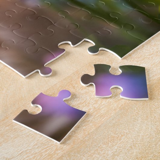 Chihuahua Puppy in Bloemenveld Legpuzzel (Zijkant)