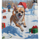 Chihuahua rent in de sneeuw met kerst Pet Douchegordijn (Voorkant)