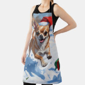 Chihuahua rent in de sneeuw met kerst Pet Schort (Insitu)