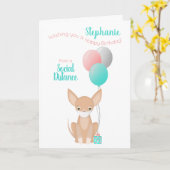 Chihuahua Sociale Afstand Verjaardag Kaart (Gele Bloem)