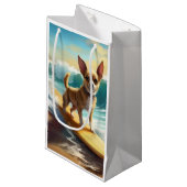 Chihuahua strand surfen schilderij klein cadeauzakje (Voorkant Gekanteld)