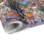 Chihuahua Trick-or-Treating in Halloween Kostuums Cadeaupapier (Rol Hoek)