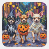 Chihuahua Trick-or-Treating in Halloween Kostuums Vierkante Sticker (Voorkant)