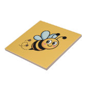 Child-Friendly Bee Mascot with Dotted Trail Tegeltje (Zijkant)