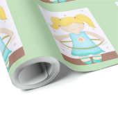 Child playing with a hula hoop cadeaupapier (Rol Hoek)