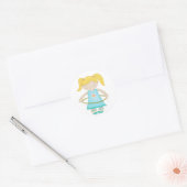 Child playing with a hula hoop ronde sticker (Envelop)