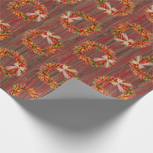 Chile Pepper Wreaths on Rustic Wood Pattern Cadeaupapier (Hoek)