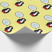 Chileense pratende mevrouw Penguin gepersonaliseer Cadeaupapier (Hoek)