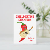 Chili Eating Champion Je staat in brand Grappig Briefkaart (Staand voorkant)