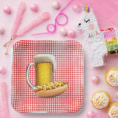 Chili Hot Dog en Bier Op Gingham Papieren Bordje (Feest)