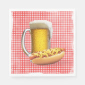 Chili Hot Dog en Bier Op Gingham Servet (Voorkant)