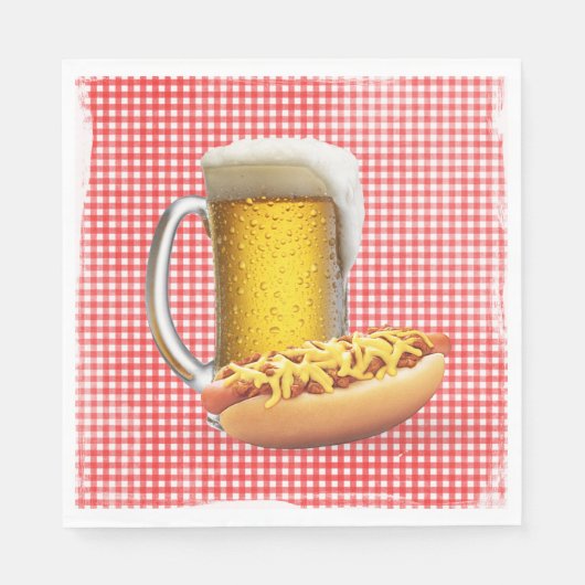 Chili Hot Dog en Bier Op Gingham Servet (Voorkant)