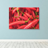 Chili Peppers Verpakt Canvas Afdruk (Insitu (Houten vloer))
