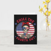 Chill de vierde uit grappig skelet 4 juli Pa Kaart (Gele Bloem)