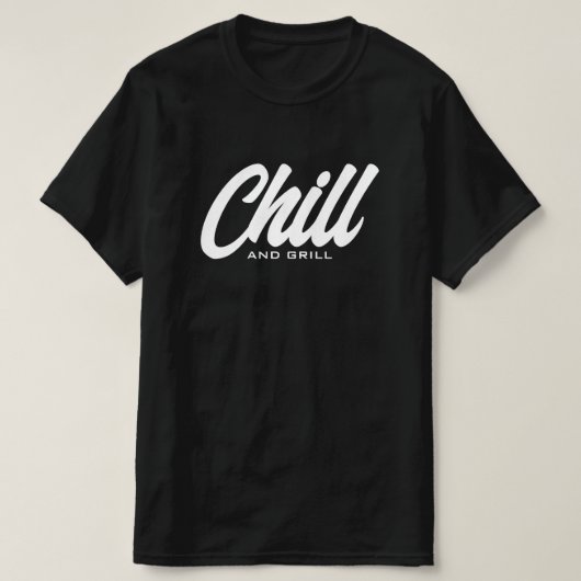 Chill en grill grappig zwarte BBQ t shirt voor man (Design voorkant)