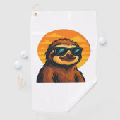 Chill Luiaard met Zonnebril - Retro Sunset Vibes C Golfhanddoek (Insitu)