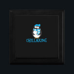 Chillaxing Schattigee Penguin Christmas Zoo Gift Cadeaudoosje<br><div class="desc">Chillaxing Schattigee Penguin Christmas Zoo Gift</div>