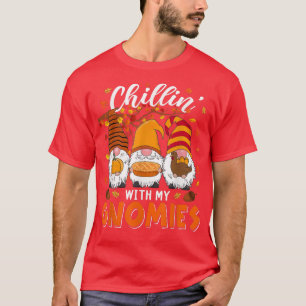 Chillin' met mijn gnomen drie gnomen die een pomp  t-shirt