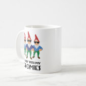 Chillin met mijn gnomen koffiemok (Voorkant links)