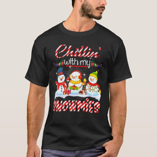 Chillin met mijn Snowmies Santa Snowman Scarf Ligh T-shirt (Voorkant)