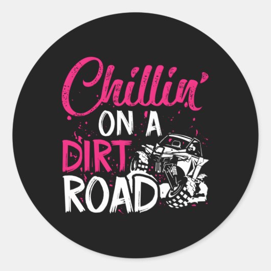Chillin' op een onverharde weg naast UTV Ronde Sticker (Voorkant)