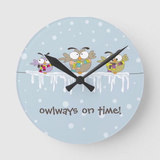 Chillin Owls Wall Clock Ronde Klok (Voorkant)