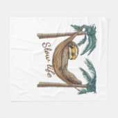 Chillin' Sloth in een hangmat Oversized T-shirt Fleece Deken (Voorkant (Horizontaal))