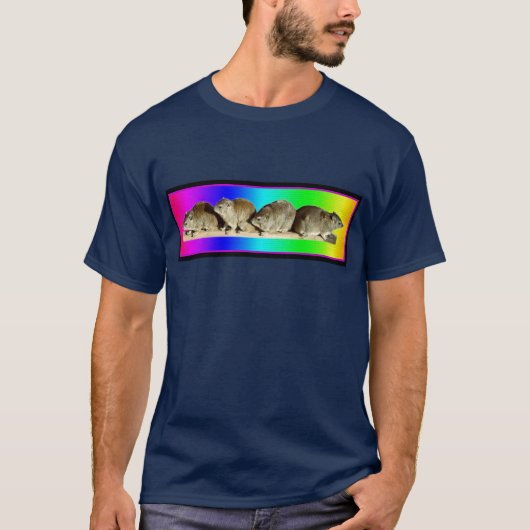 Chilling African Hyrax T-shirt (Voorkant)