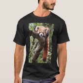 Chilling rode panda stijl t-shirt (Voorkant)