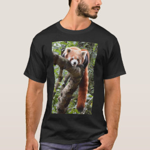 Chilling rode panda stijl t-shirt