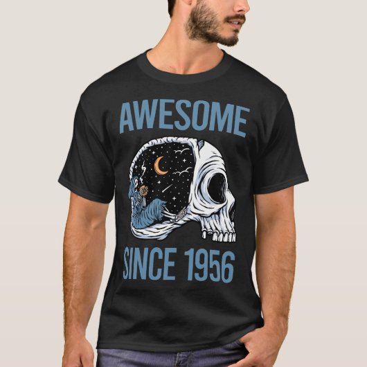 Chilling Skelet - Geweldige sinds 1956 T-shirt (Voorkant)