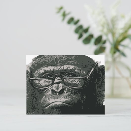 Chimp Reading Briefkaart (Staand voorkant)