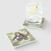 Chimpansee met haar schattige staart op de tak beg stenen onderzetter (Zijkant)